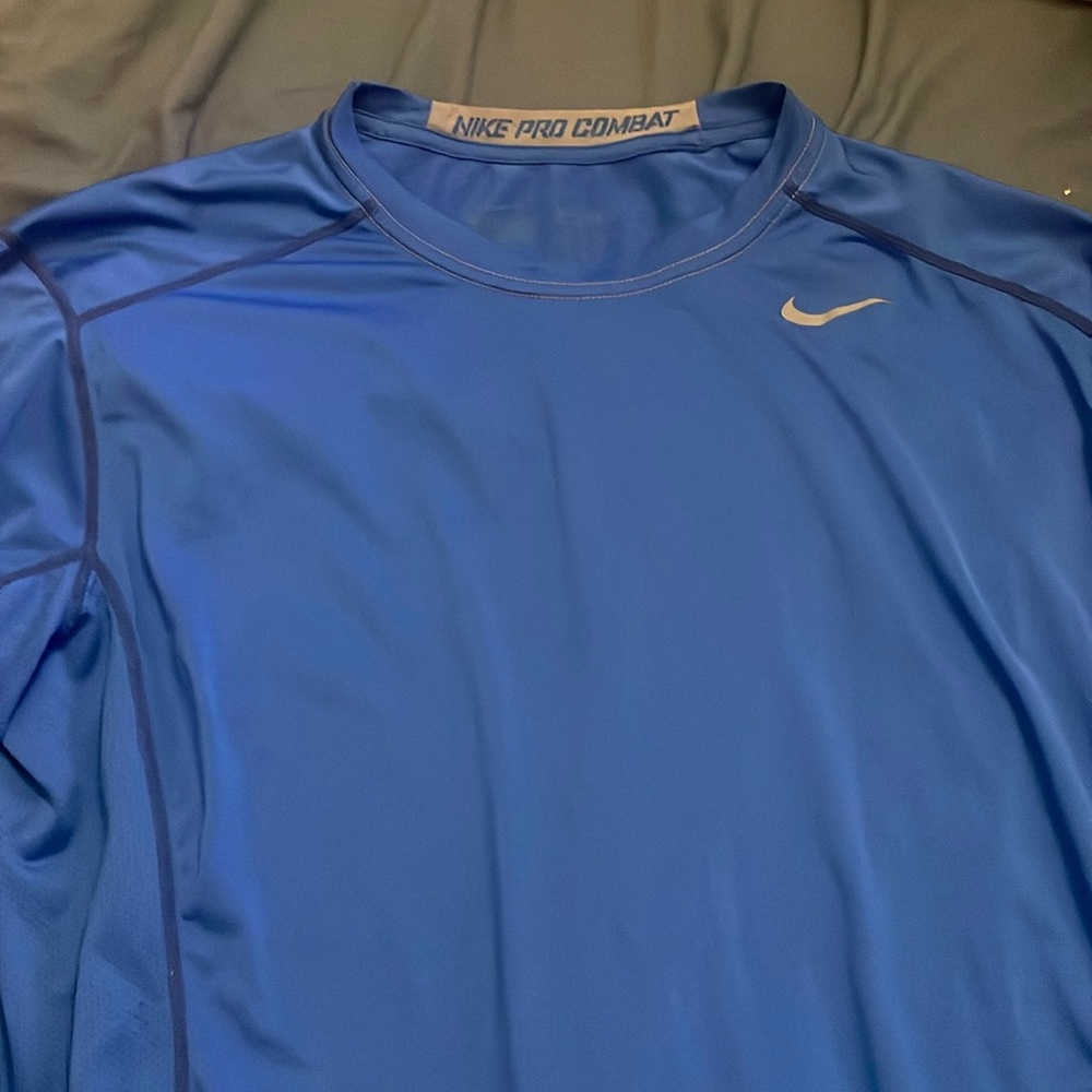 Long sleeve tshirt